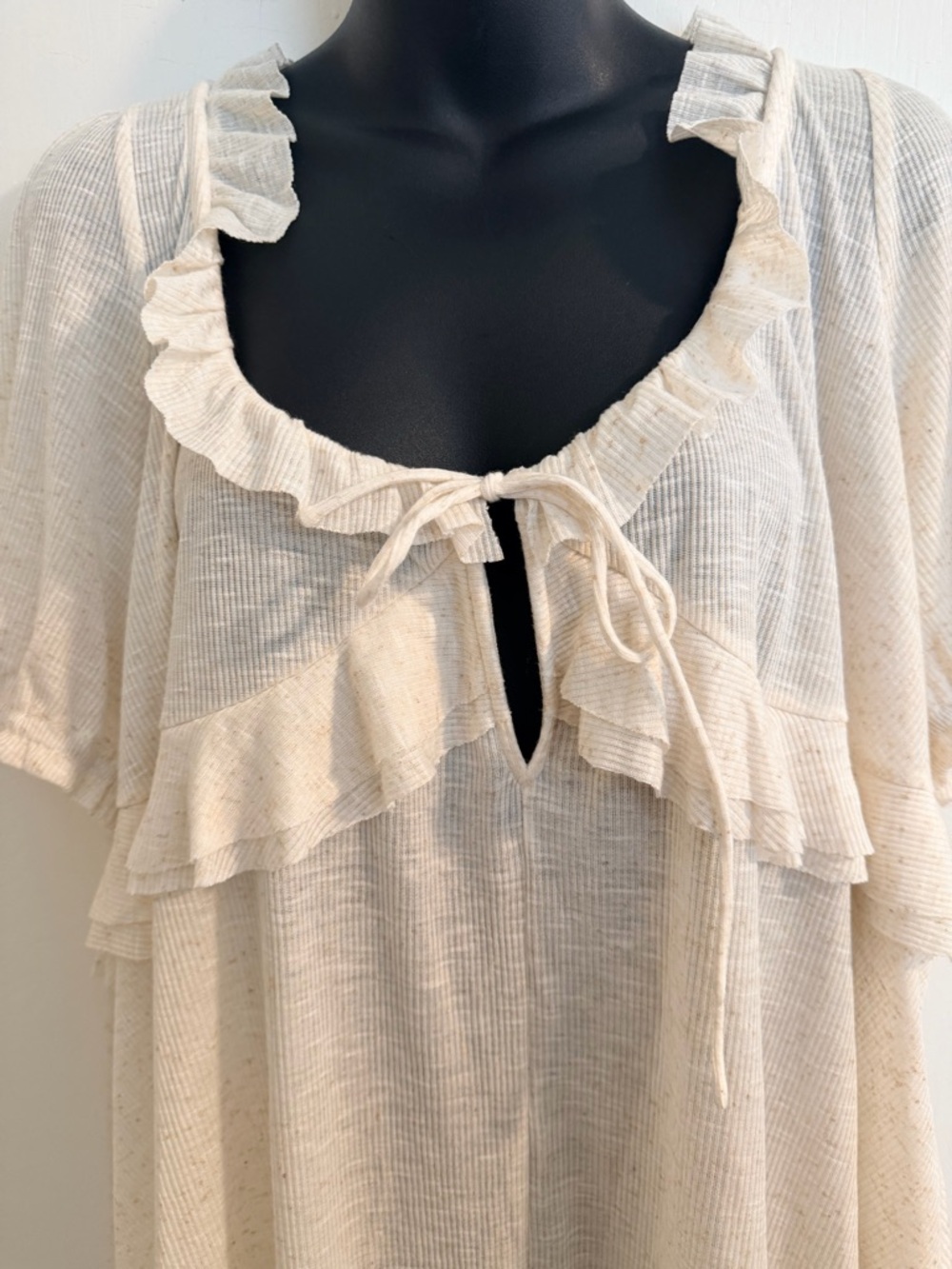 NWT Free People Cream Ruffled Short Jumpsuit Romper - Picture 4 of 9